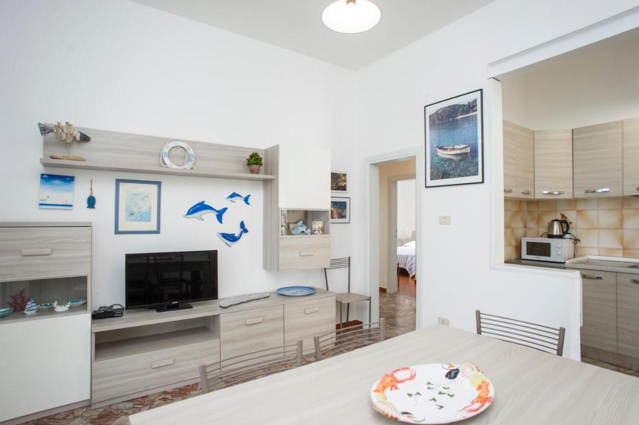 Villa La Terrazza Sul Mare - Goelba Fetovaia Eksteriør bilde